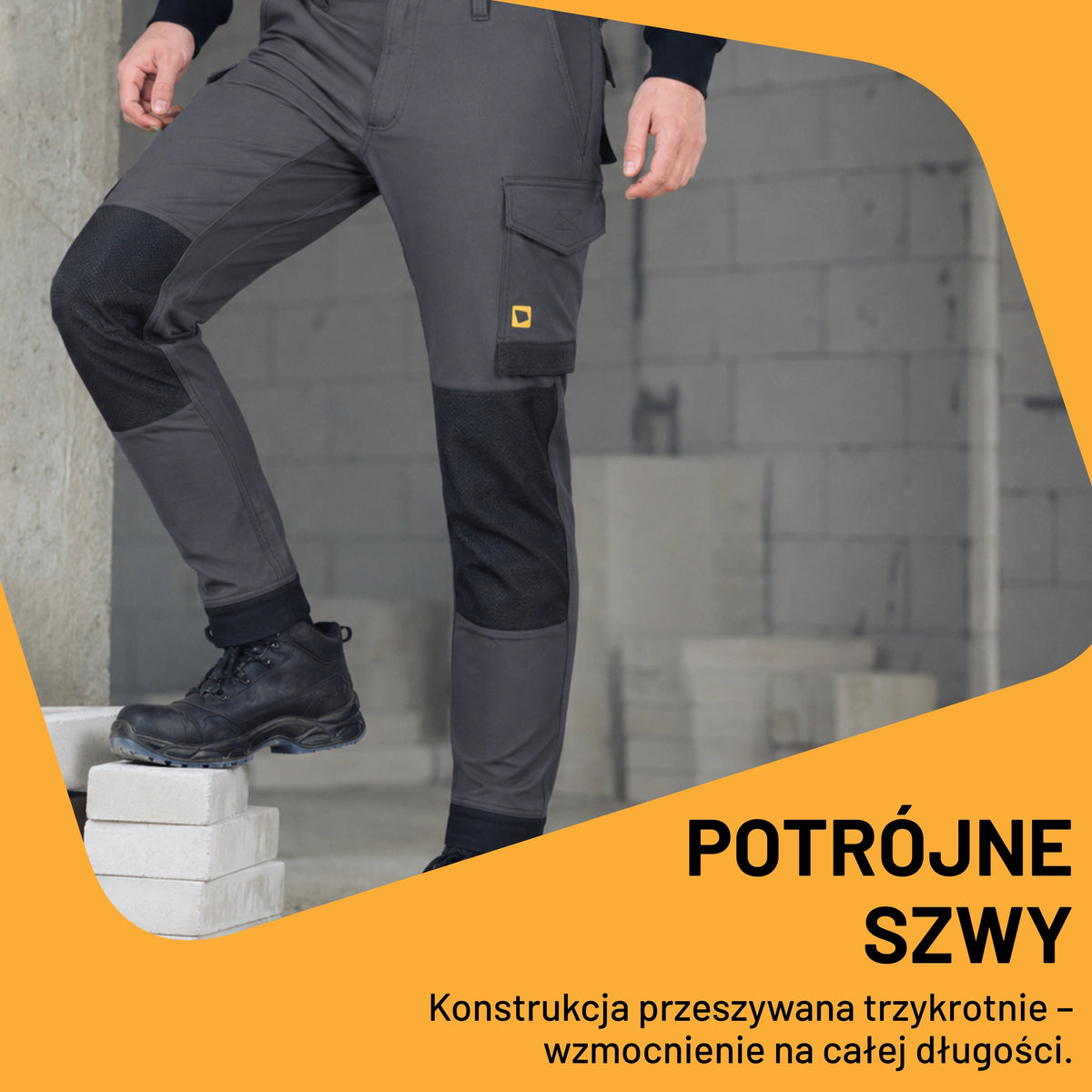 Mężczyzna w grafitowych spodniach JCB Cargo na schodach budowlanych, tekst Potrójne szwy