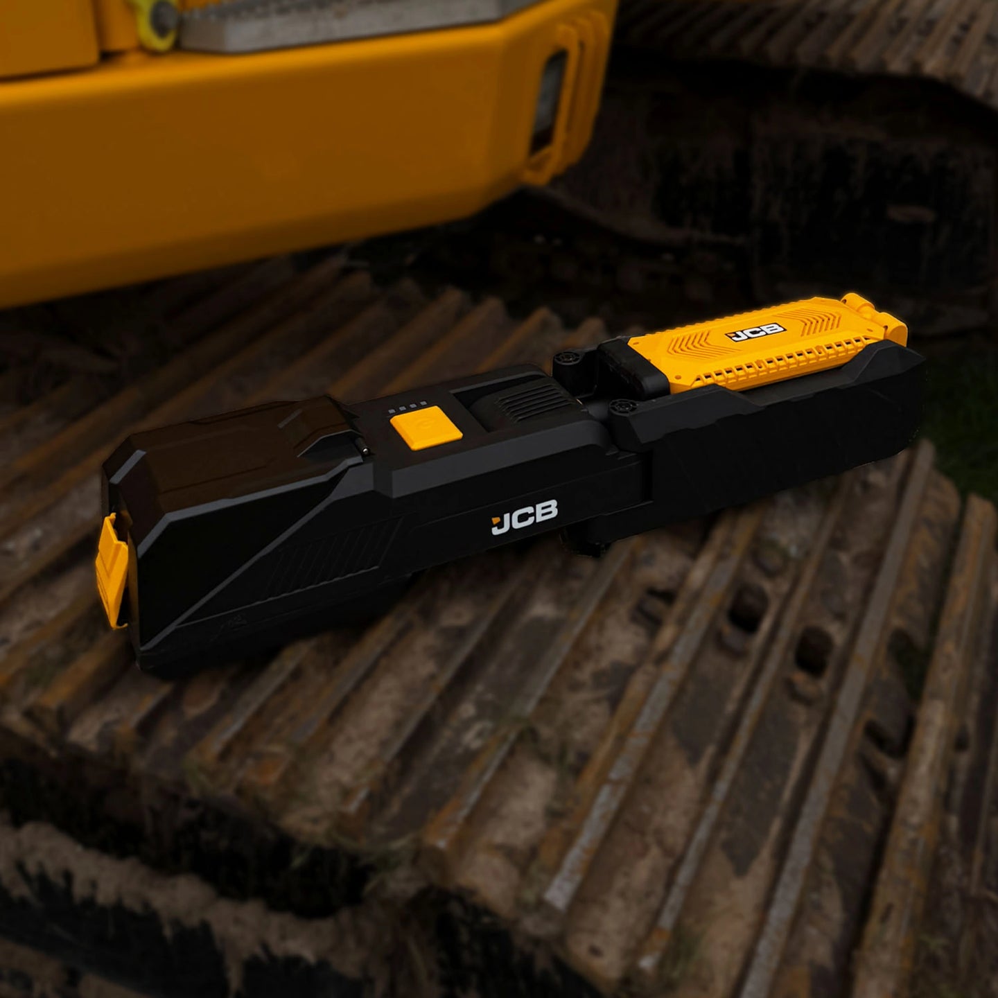 Lampa robocza JCB Duo Fold KONNECT 6000 Lm 18V – składana głowica i teleskopowy statyw