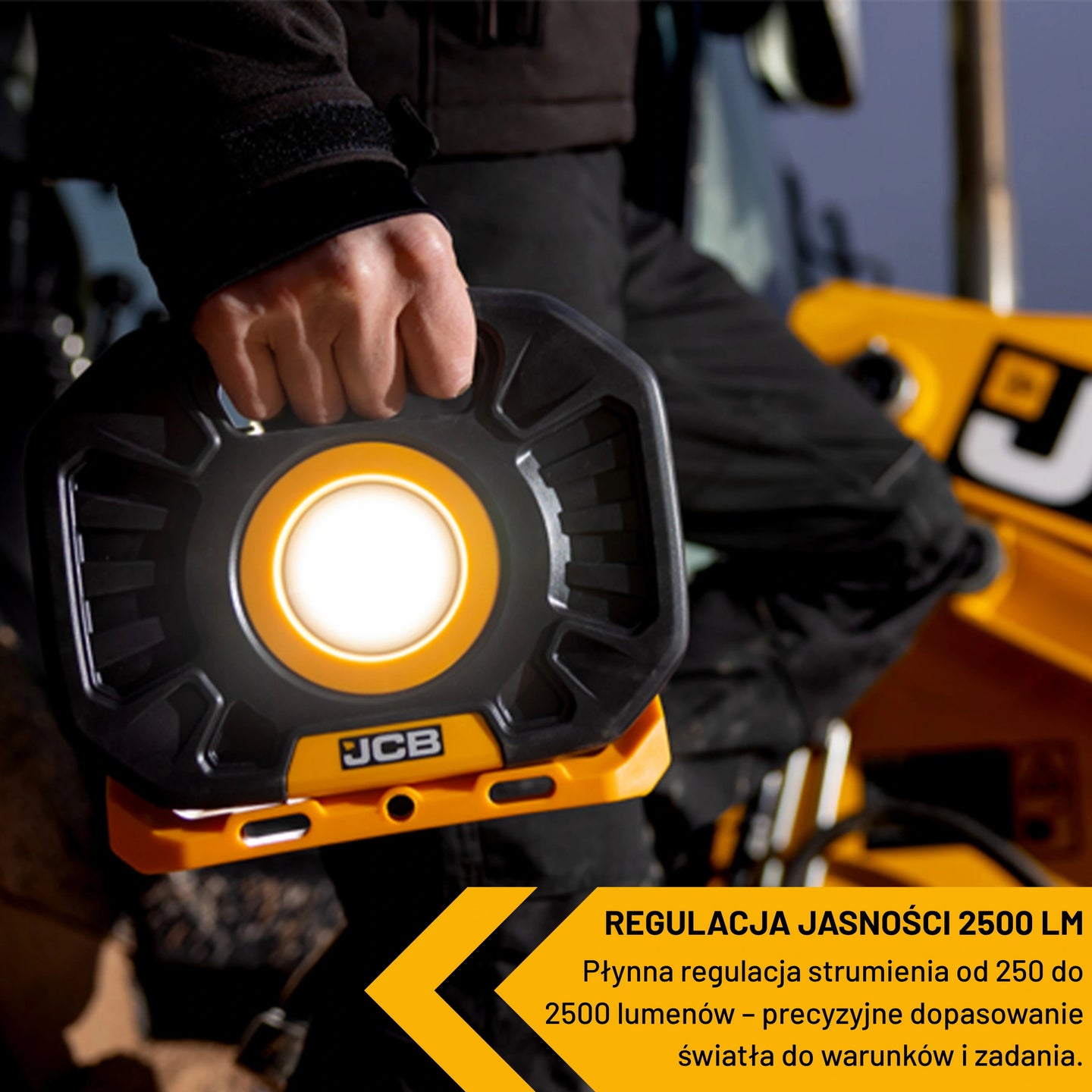 Lampa ledowa budowlana JCB 2500 lm – lampy budowlane akumulatorowe