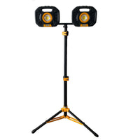 Lampa LED 18V JCB 2500 lm – przenośna lampa budowlana LED