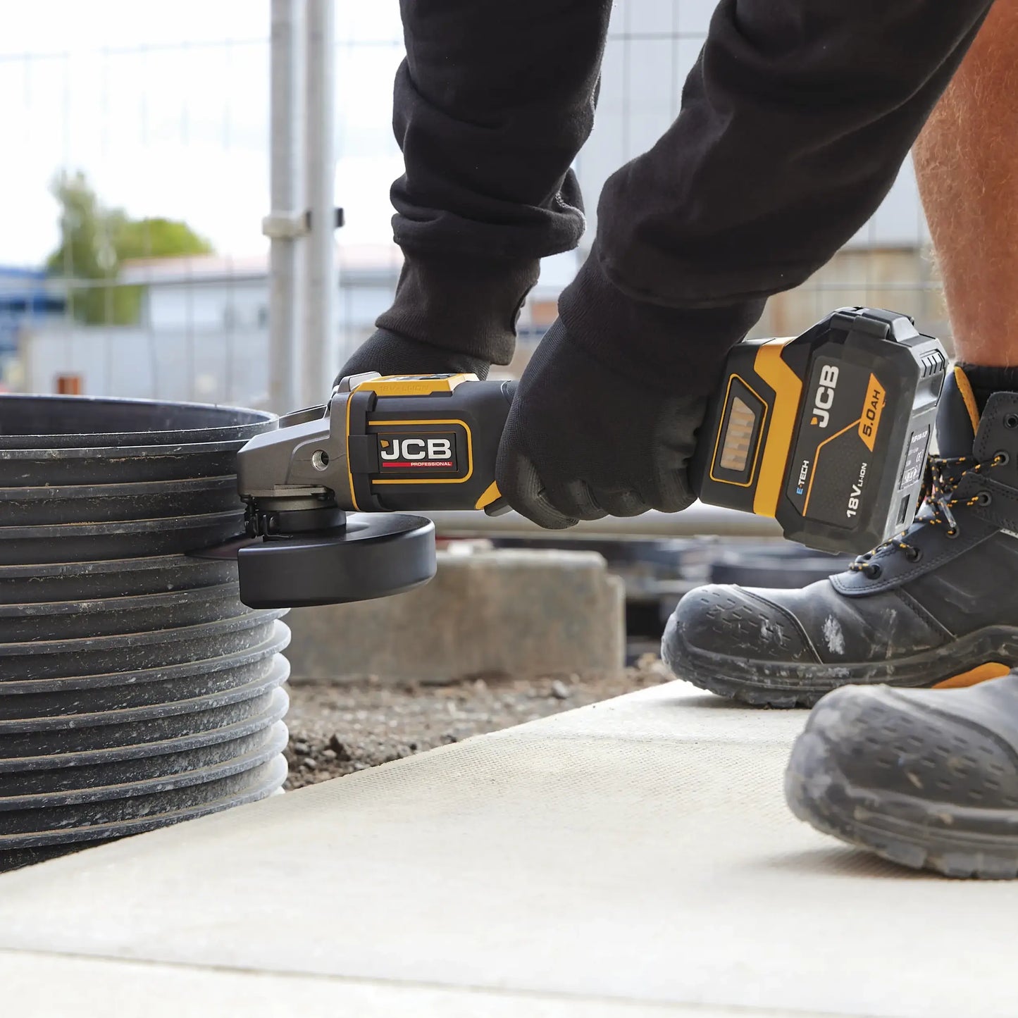 JCB Professional 18V Szlifierka Kątowa z Włącznikiem Łopatkowym (125 mm / 5")