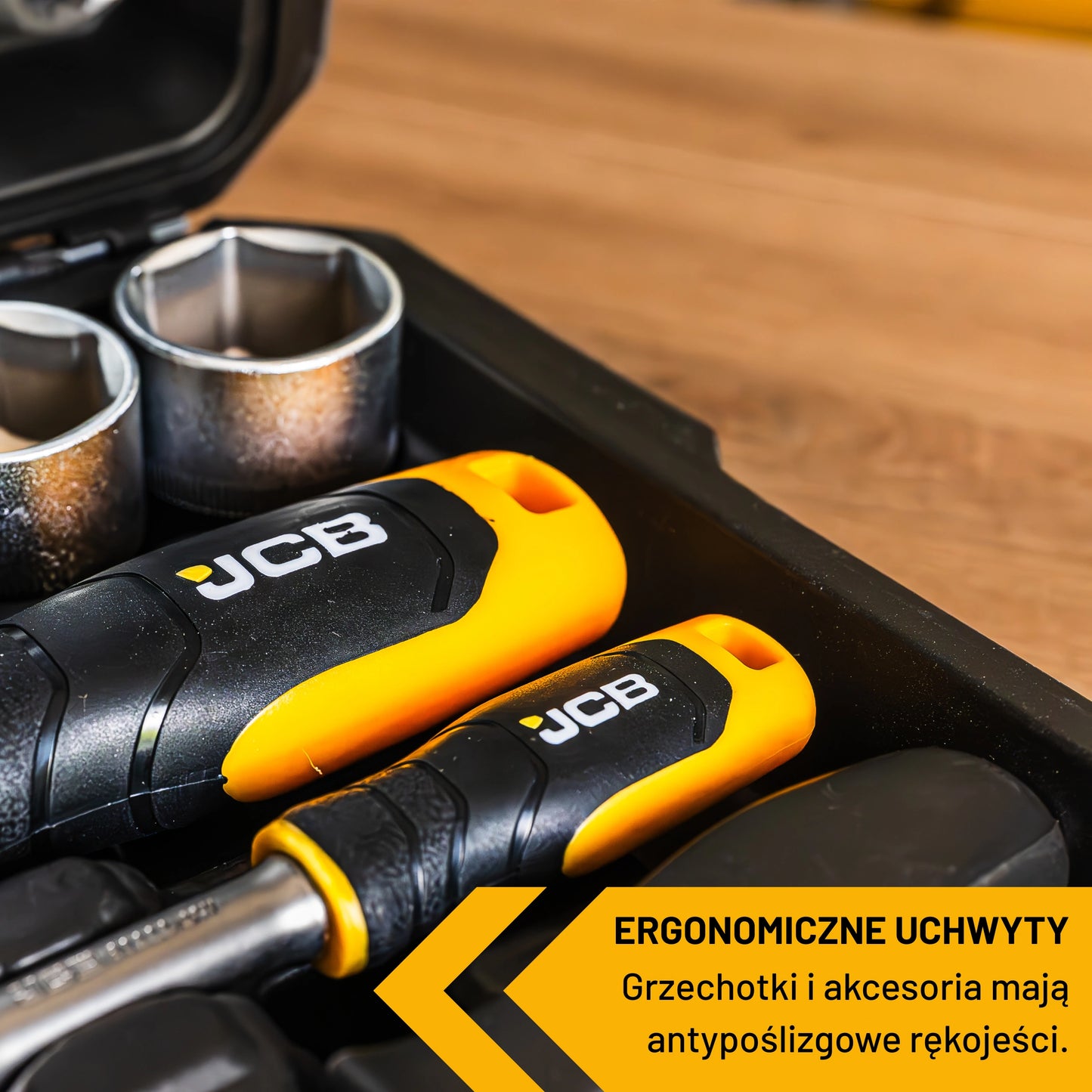 Zestaw Kluczy Nasadowych JCB 108el 1/2" 1/4" CRV Grzechotki Walizka 41082-5