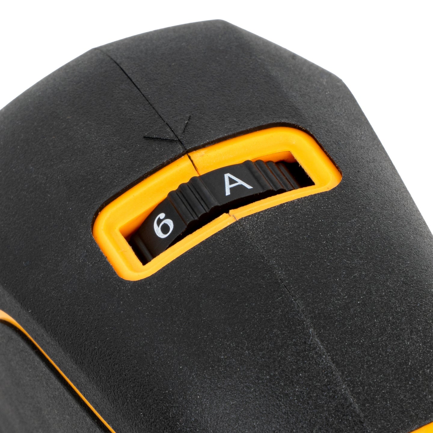 Wyrzynarka JCB 18V detal pokrętło regulacji prędkości z oznaczeniami 6 i A dla sześciu dostępnych prędkości