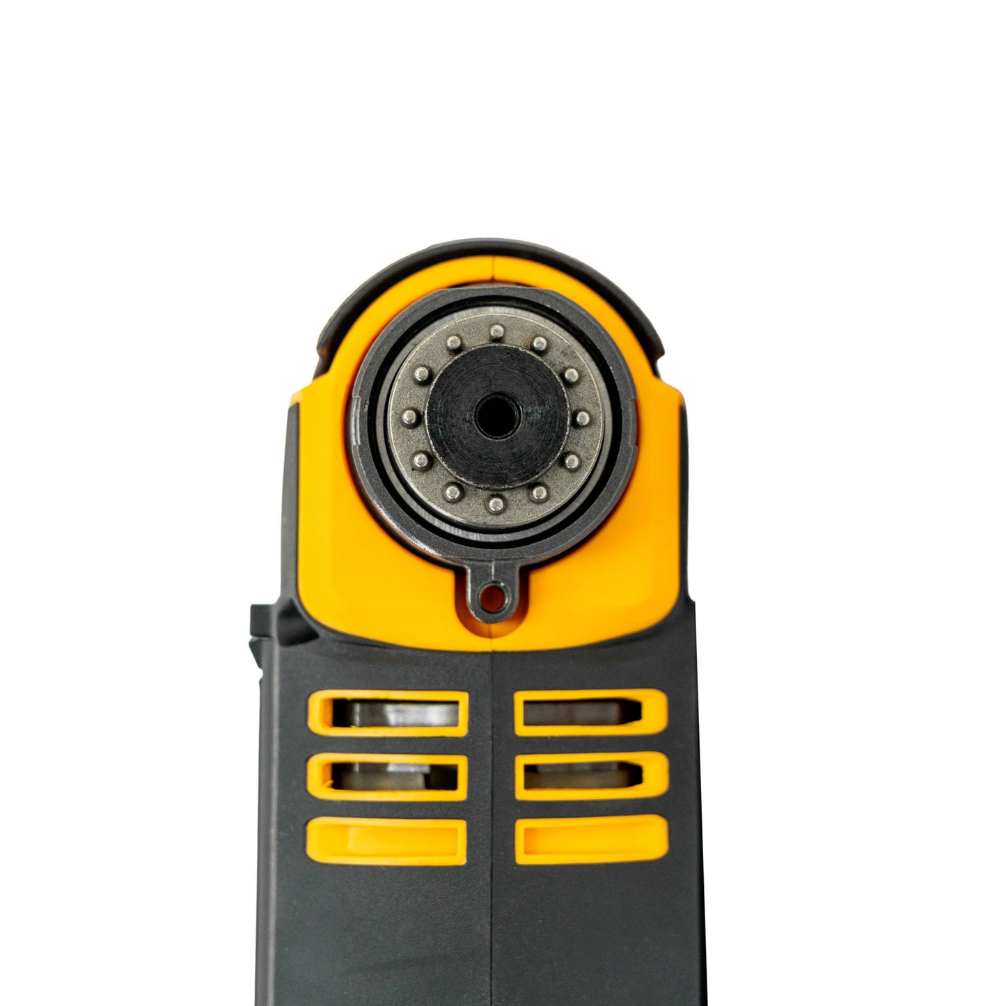 Multinarzędzie JCB 18V detal przedniego uchwytu oscylacyjnego i otworów wentylacyjnych
