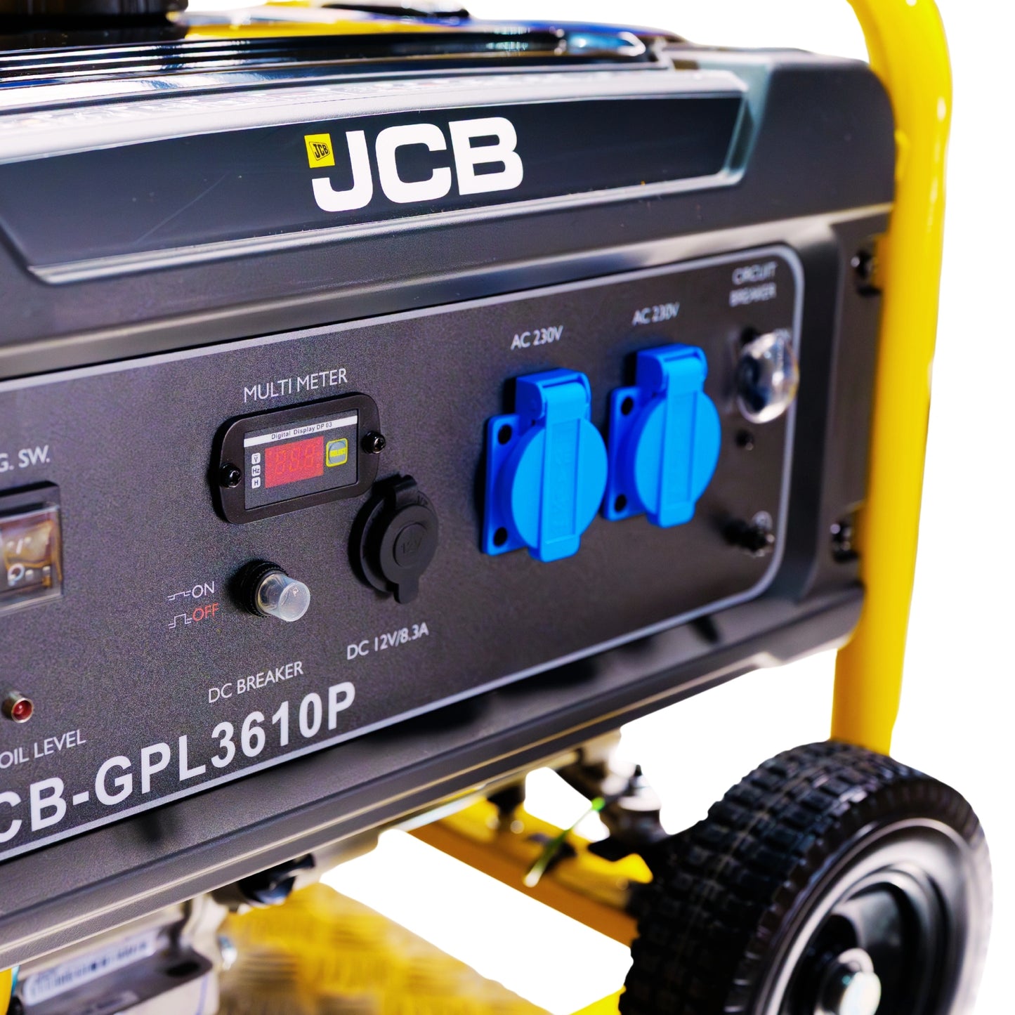 Panel sterowania agregatu prądotwórczego JCB GPL3610P 3,6 kW gniazda 2x AC 230V gniazdo DC 12V 8,3A wyświetlacz multimetr