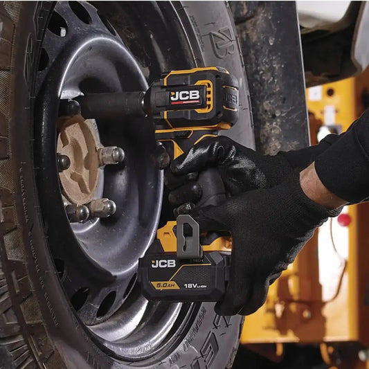 JCB Professional Набір: ударний гайковерт 350 Нм + ударний гайковерт 620 Нм + мастильний шприц 700 Бар 18В 2х мастило 3х 5,0Аг зарядний пристрій сумка