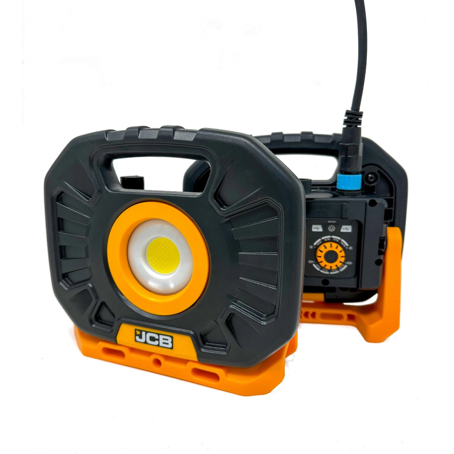 Lampy budowlane akumulatorowe JCB 2500 lm – lampa budowlana na statywie